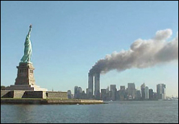 ._National_Park_Service_9-11_Statue_of_Liberty_and_WTC_fire.jpg